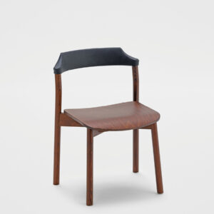 Yumi 1.02.L Stackable Chair