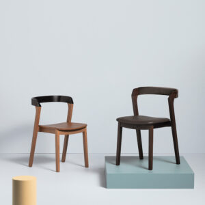 Arco 1-02-I Chair